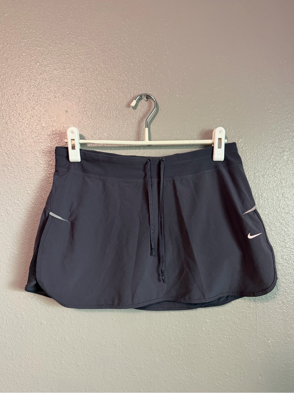 Nike Women’s Dri-FIT Athletic Skort Medium - Picture 2 of 9